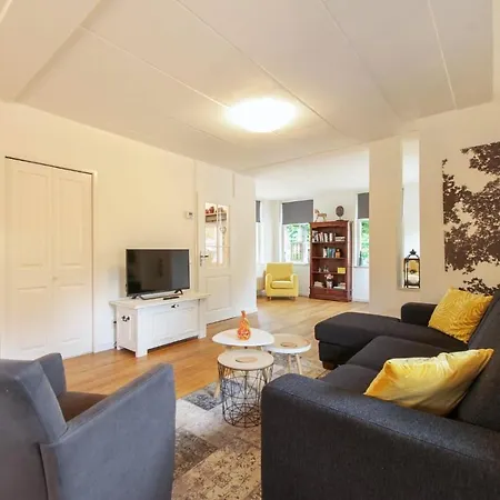 Villa 32